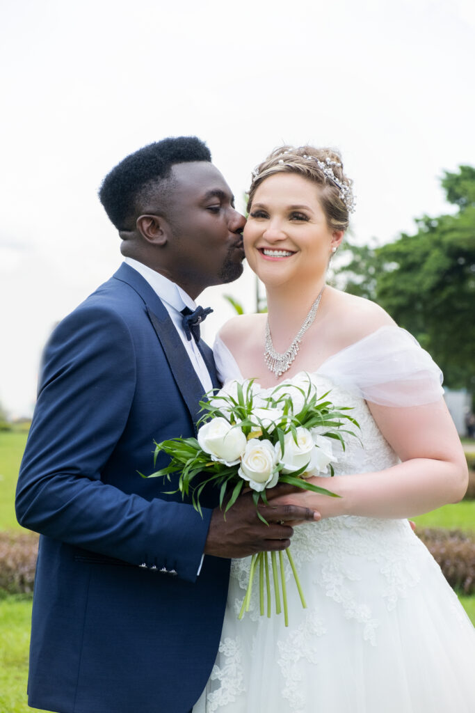 Couple Photography - Sunset - Wedding Photography - Douala - Cameroon - ArtMinders